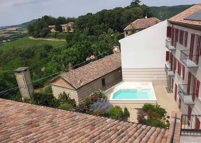 Гостевой дом Olivola 4*